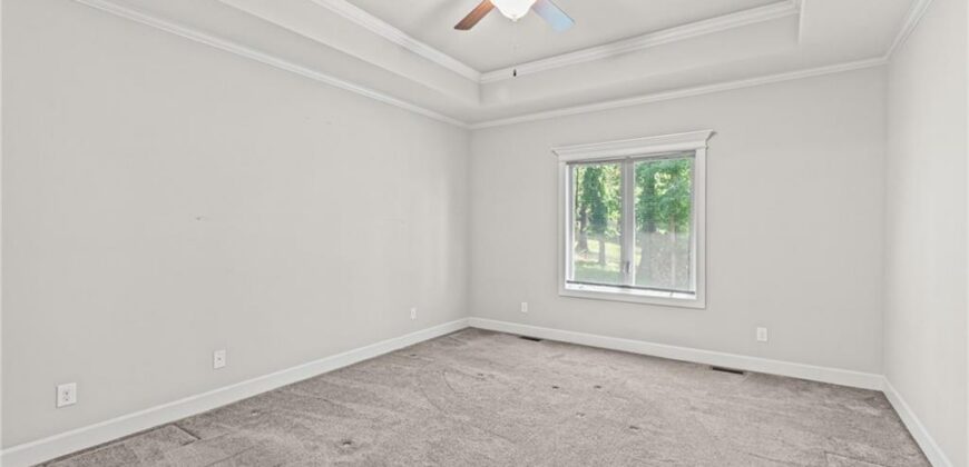 1605 NW 59th Street, Kansas City, MO 64118