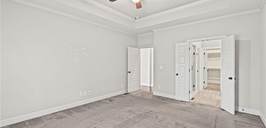 1605 NW 59th Street, Kansas City, MO 64118