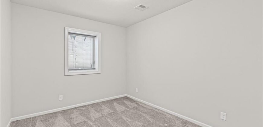 1605 NW 59th Street, Kansas City, MO 64118