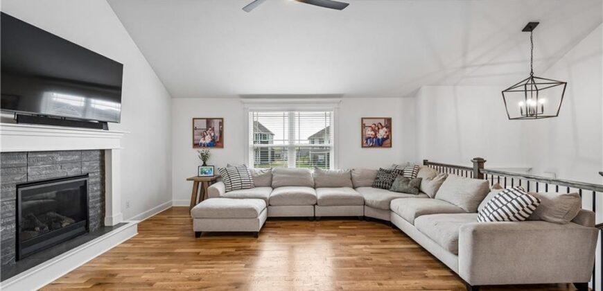 11848 N Kentucky Avenue, Kansas City, MO 64157