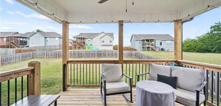 11848 N Kentucky Avenue, Kansas City, MO 64157