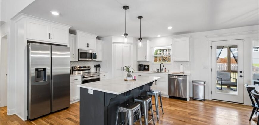 11848 N Kentucky Avenue, Kansas City, MO 64157