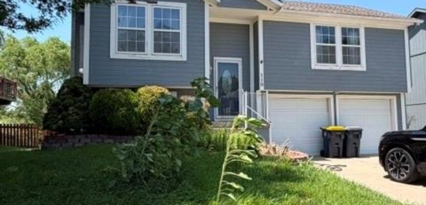 110 NW 114TH Terrace, Kansas City, MO 64155