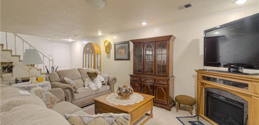 7600 N Park Avenue, Gladstone, MO 64118