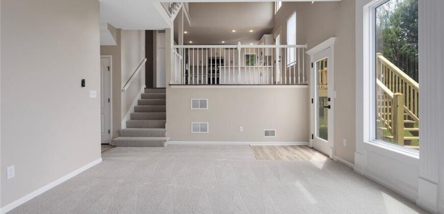 8009 NE 112th Street, Kansas City, MO 64157