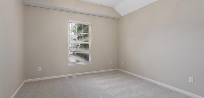8009 NE 112th Street, Kansas City, MO 64157