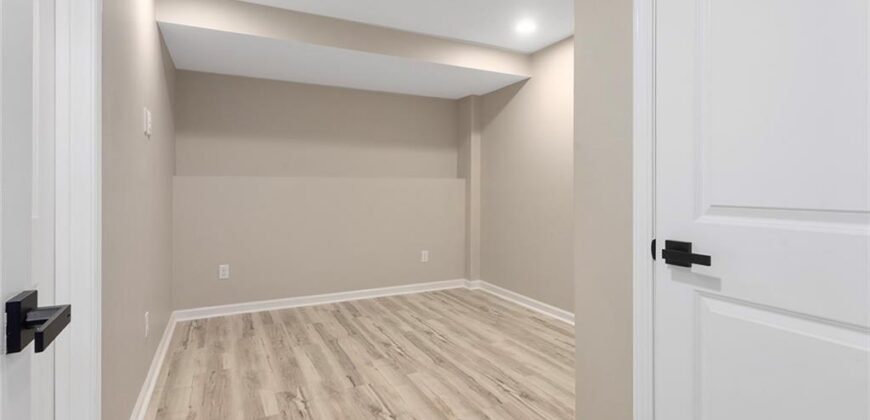 8009 NE 112th Street, Kansas City, MO 64157