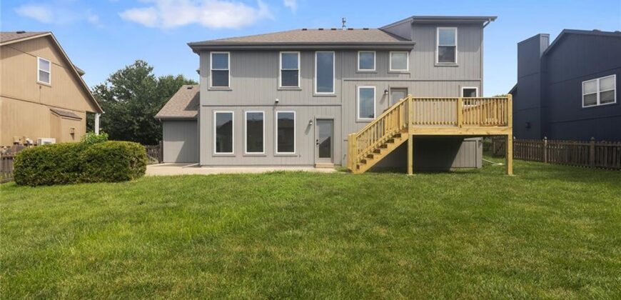 8009 NE 112th Street, Kansas City, MO 64157