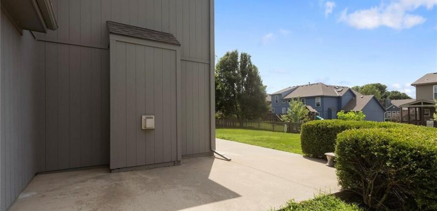 8009 NE 112th Street, Kansas City, MO 64157