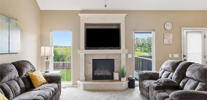 10019 N Lister Avenue, Kansas City, MO 64156