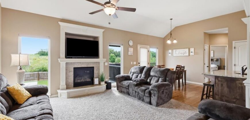 10019 N Lister Avenue, Kansas City, MO 64156