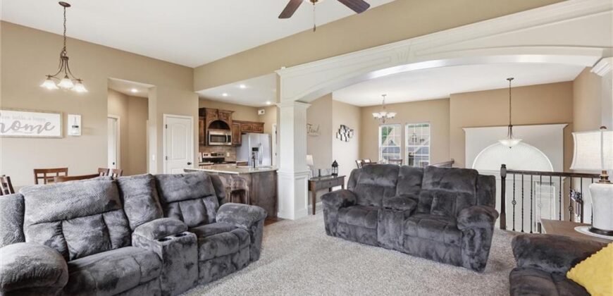 10019 N Lister Avenue, Kansas City, MO 64156