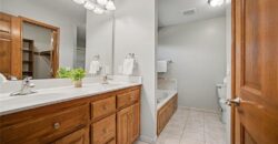 2004 NE 196th Place, Smithville, MO 64089