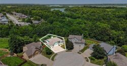 2004 NE 196th Place, Smithville, MO 64089