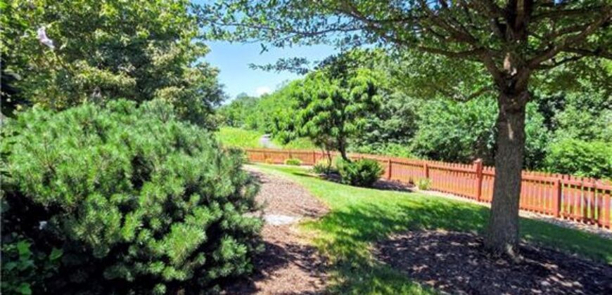2004 NE 196th Place, Smithville, MO 64089