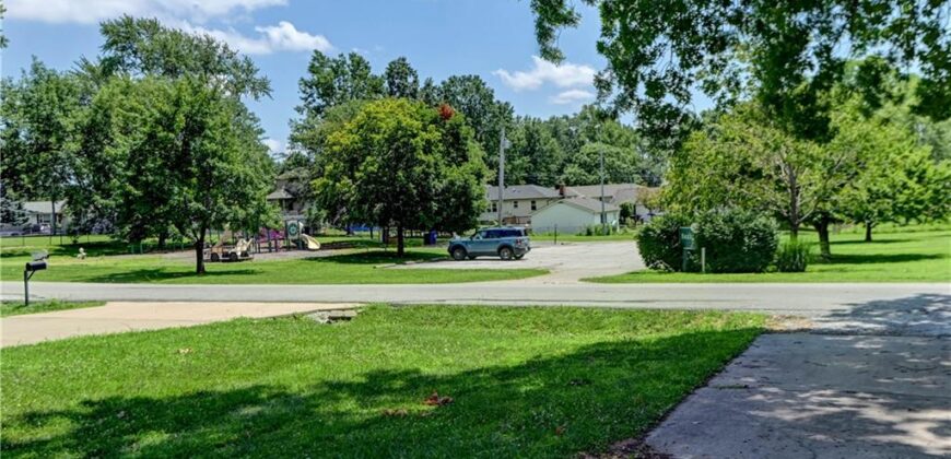 2400 NW 86th Terrace, Kansas City, MO 64154