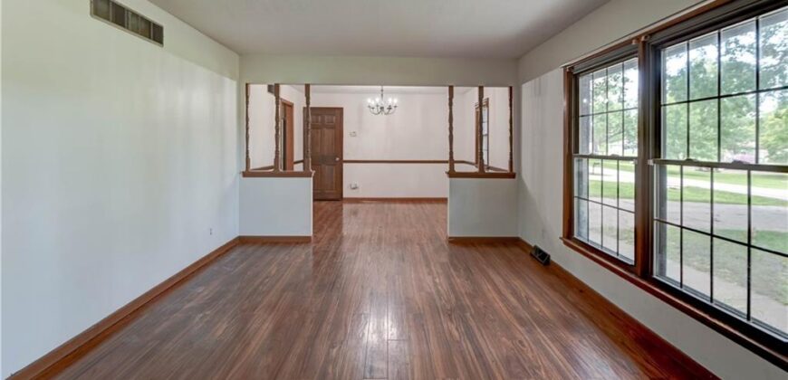 2400 NW 86th Terrace, Kansas City, MO 64154