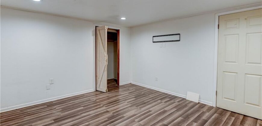 2400 NW 86th Terrace, Kansas City, MO 64154