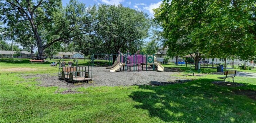 2400 NW 86th Terrace, Kansas City, MO 64154