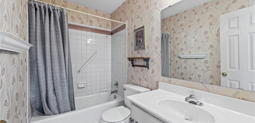 4715 NW 59th Court, Kansas City, MO 64151