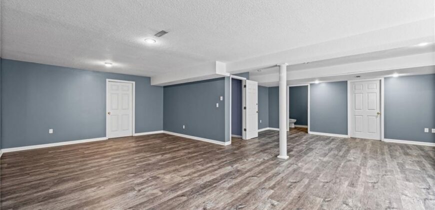 4715 NW 59th Court, Kansas City, MO 64151