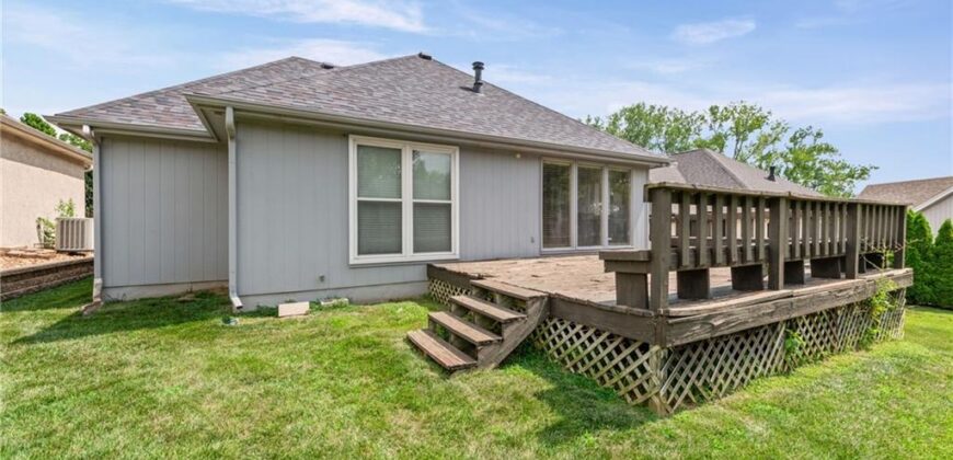 4715 NW 59th Court, Kansas City, MO 64151