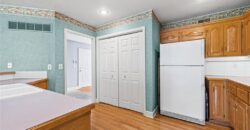 4715 NW 59th Court, Kansas City, MO 64151