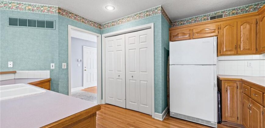 4715 NW 59th Court, Kansas City, MO 64151