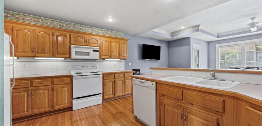 4715 NW 59th Court, Kansas City, MO 64151