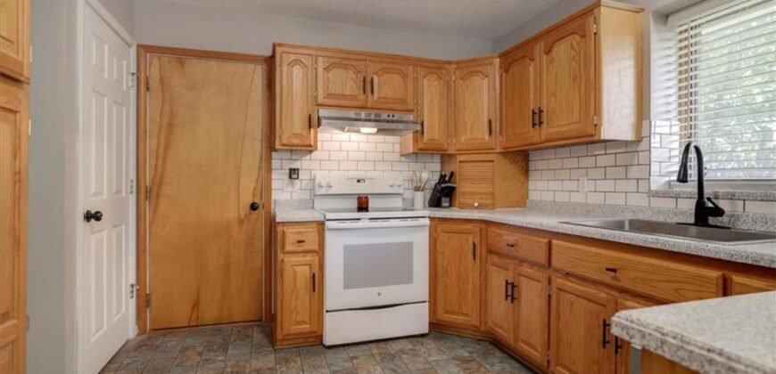 605 Birch Street, Excelsior Springs, MO 64024