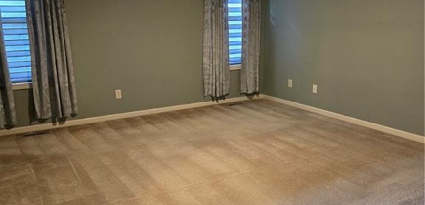 9119 N Garfield Avenue, Kansas City, MO 64155