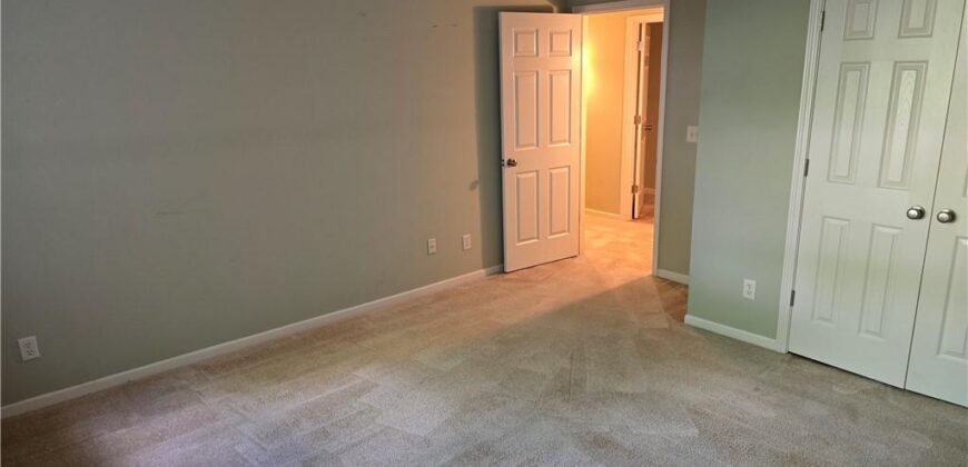 9119 N Garfield Avenue, Kansas City, MO 64155