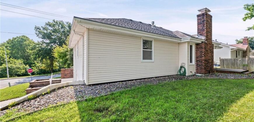 5836 N Indiana Avenue, Gladstone, MO 64119