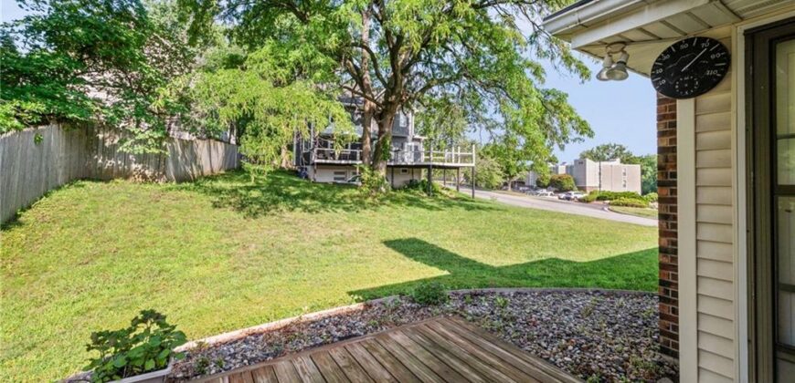 5836 N Indiana Avenue, Gladstone, MO 64119