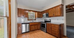 5836 N Indiana Avenue, Gladstone, MO 64119