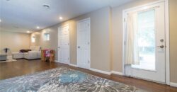 404 DONEGAL Drive, Smithville, MO 64089