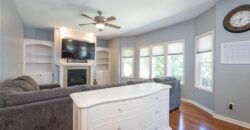 404 DONEGAL Drive, Smithville, MO 64089