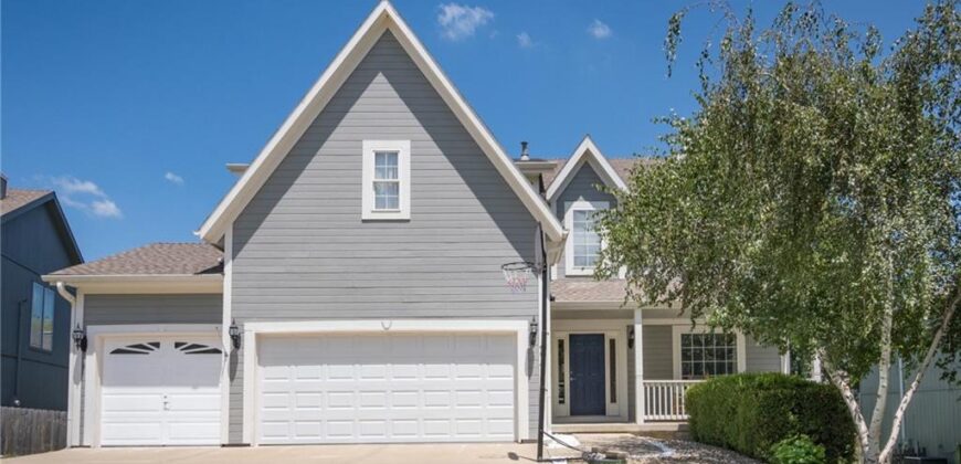 404 DONEGAL Drive, Smithville, MO 64089