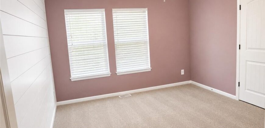 412 Duncan Drive, Liberty, MO 64068