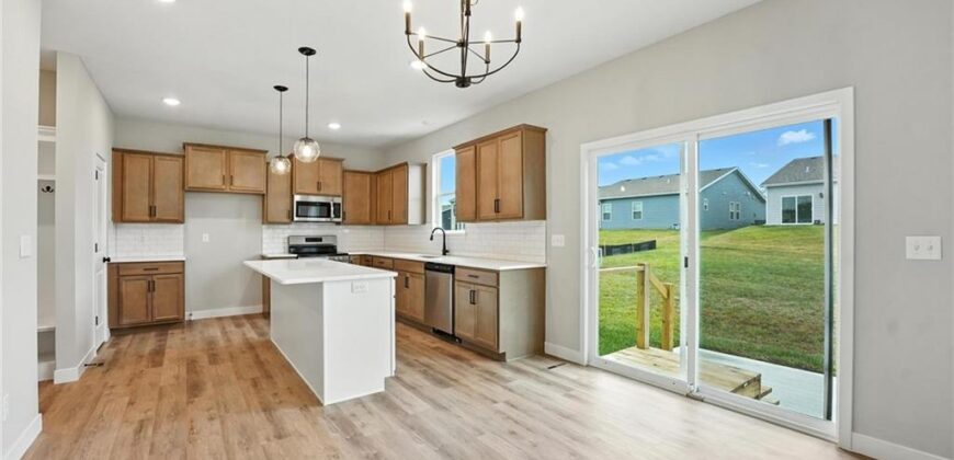 3057 NW 96th Terrace, Kansas City, MO 64154