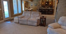 7825 N Kirkwood Avenue, Kansas City, MO 64151