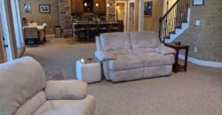 7825 N Kirkwood Avenue, Kansas City, MO 64151