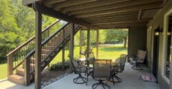 7825 N Kirkwood Avenue, Kansas City, MO 64151