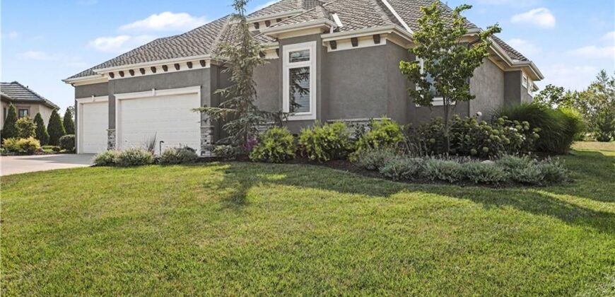 10008 N Revere Court, Kansas City, MO 64154