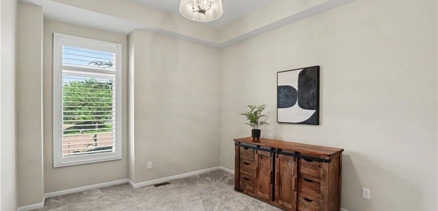 10008 N Revere Court, Kansas City, MO 64154