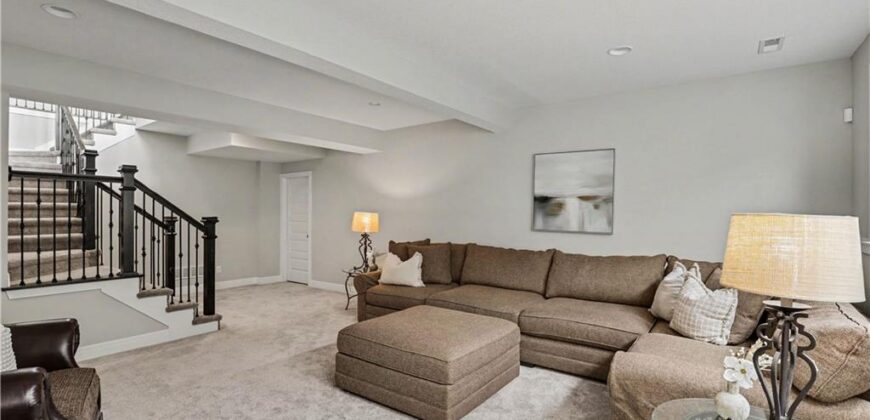 10008 N Revere Court, Kansas City, MO 64154