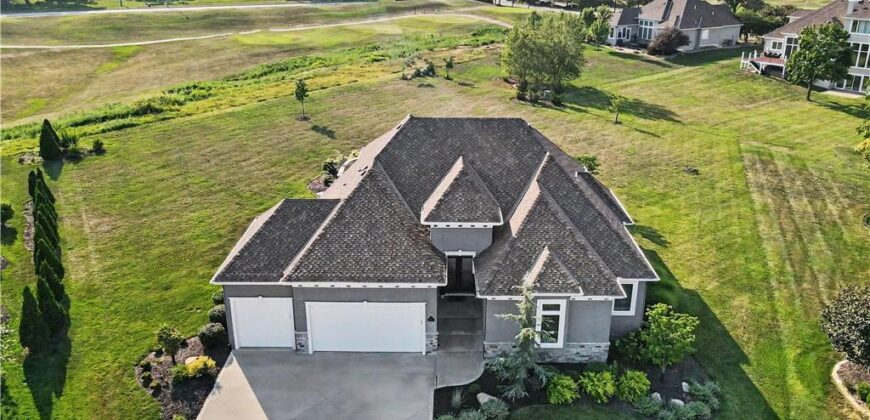 10008 N Revere Court, Kansas City, MO 64154