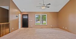 2227 W Ivory Circle, Excelsior Springs, MO 64024