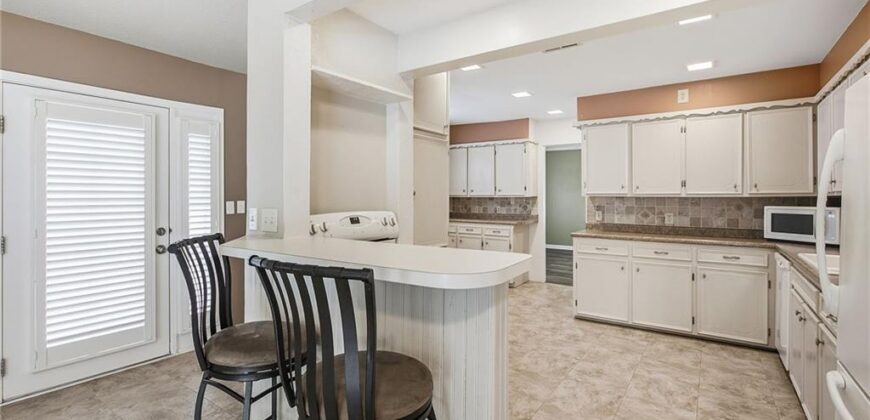 407 N Fairview Avenue, Liberty, MO 64068