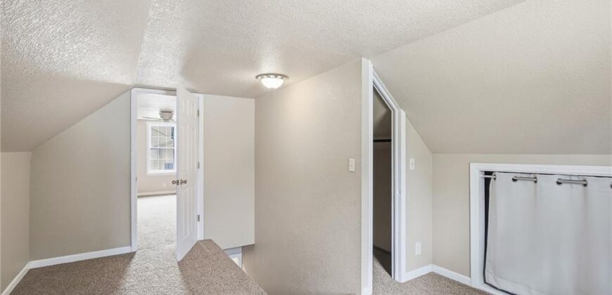 407 N Fairview Avenue, Liberty, MO 64068